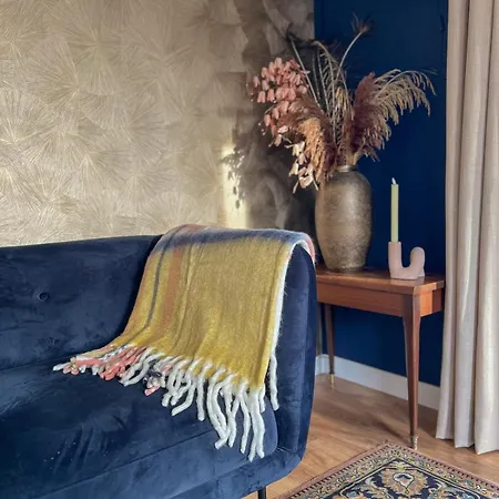 シャレー Corbeth プッテン